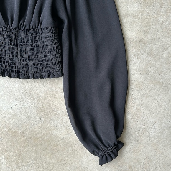 WILFRED long sleeve v neck crop blouse - Picture 3 of 4